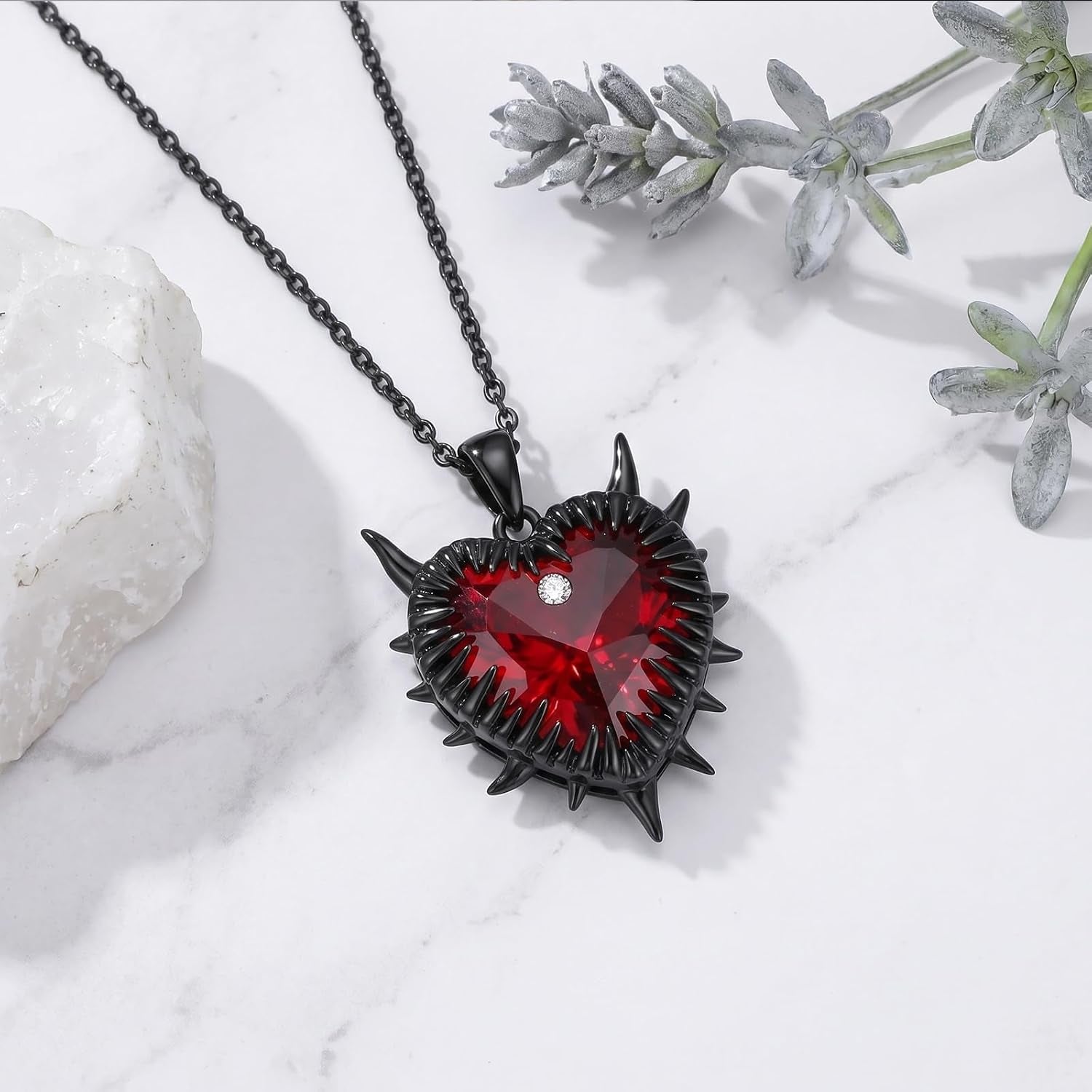 Spike Heart Necklace Barbed Wire Heart Necklace Goth Thorn Crystal Pendant Gothic 18K Black Gold Jewelry Gifts for Women Men